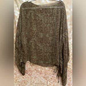 MICHAEL Michael Kors split sleeve batwing leopard top